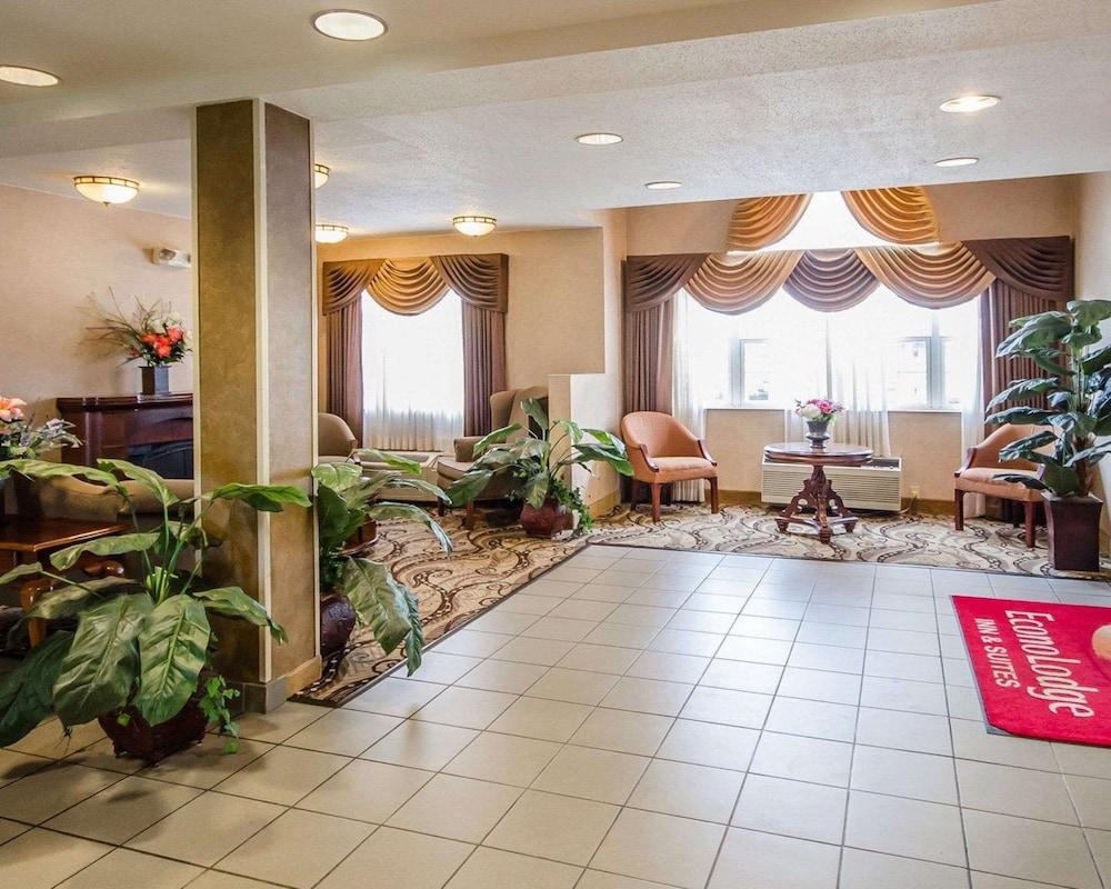 Econo Lodge Inn & Suites Evansville Stevenson Kültér fotó