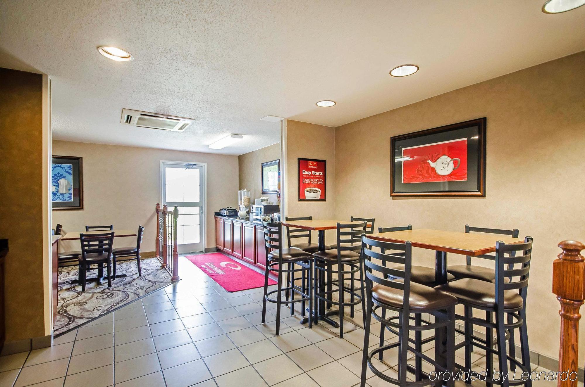 Econo Lodge Inn & Suites Evansville Stevenson Kültér fotó